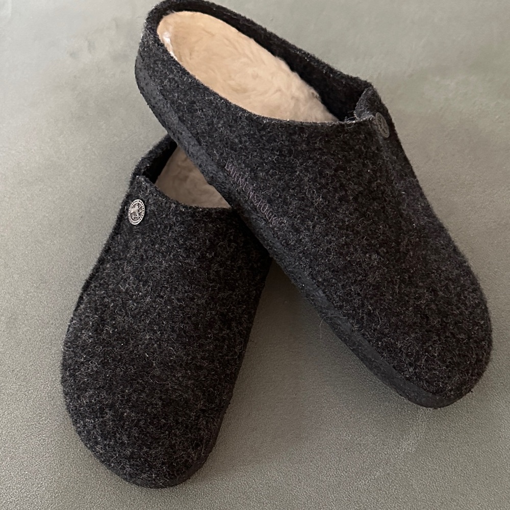 Birkenstock Zermatt Shearling Wool Felt Slippers size 7 Color Anthracite